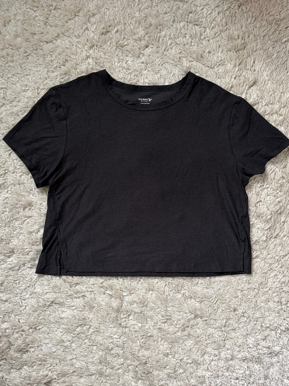 Old Navy CloudMotion T-Shirt (NWOT) - Picture 5 of 9